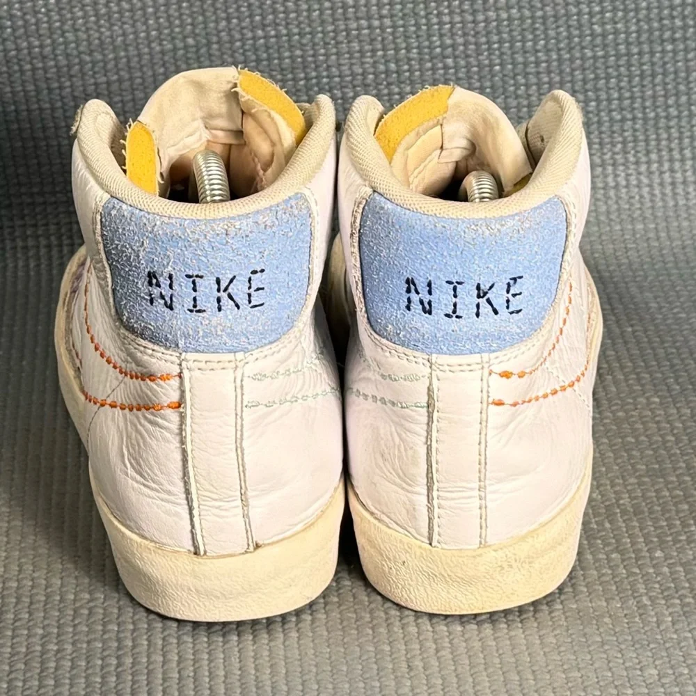 Nike Blazer‎ Mid 77 Vintage ‘Nike 101’ Sneakers Women’s Size 7.5